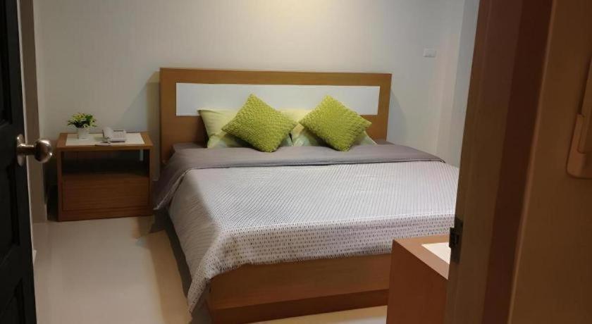 Ipremium Sukhumvit 81 Hotel 3*